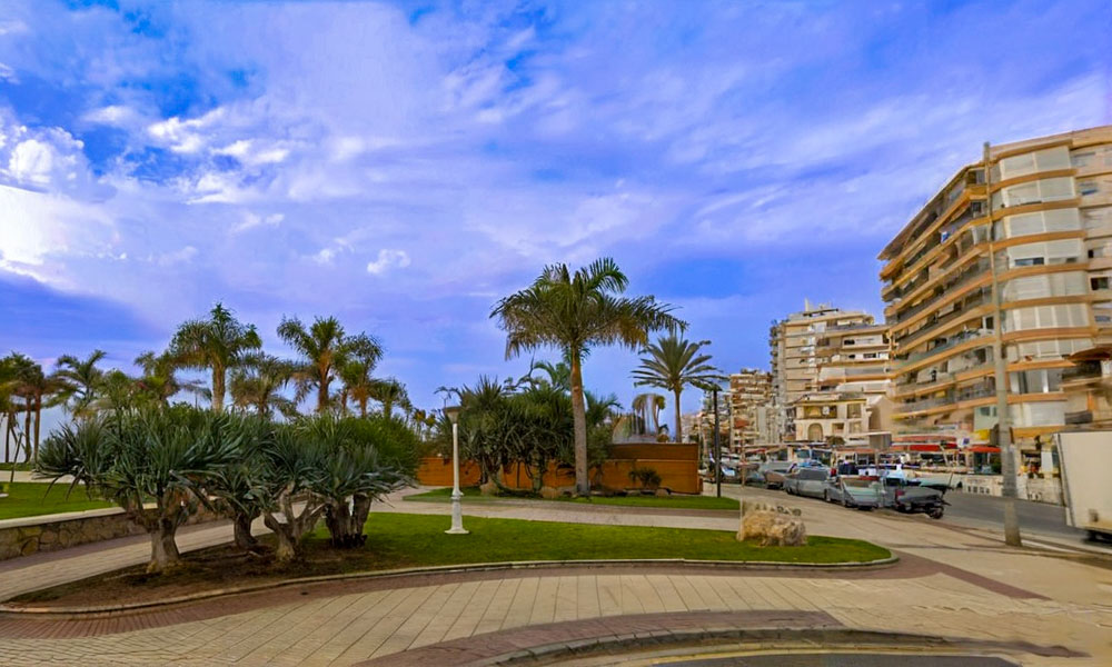 taxi-transfer-rincon-de-la-victoria-to-torre-del-mar